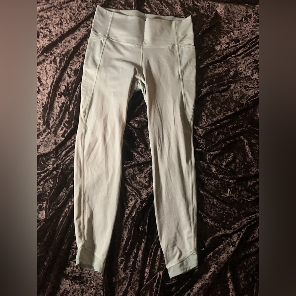Women’s size L leggings green